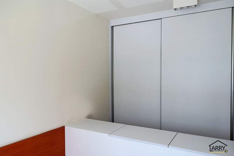 Questions to Ask Your Renovation Contractor Before Signing 2026